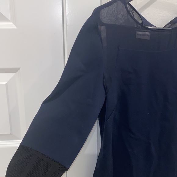 EUC Midi Philosophy Brand Fitted Midi Dress Size 6 Navy and Black - Picture 3 of 11